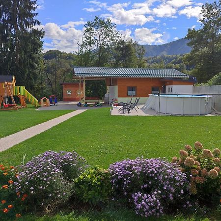Apartments And Wellness Jelovca Radovljica Bagian luar foto