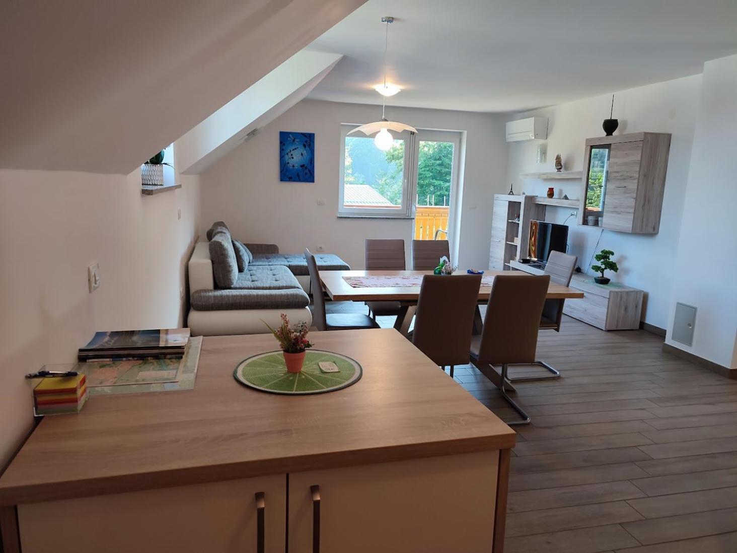 Apartments And Wellness Jelovca Radovljica Bagian luar foto