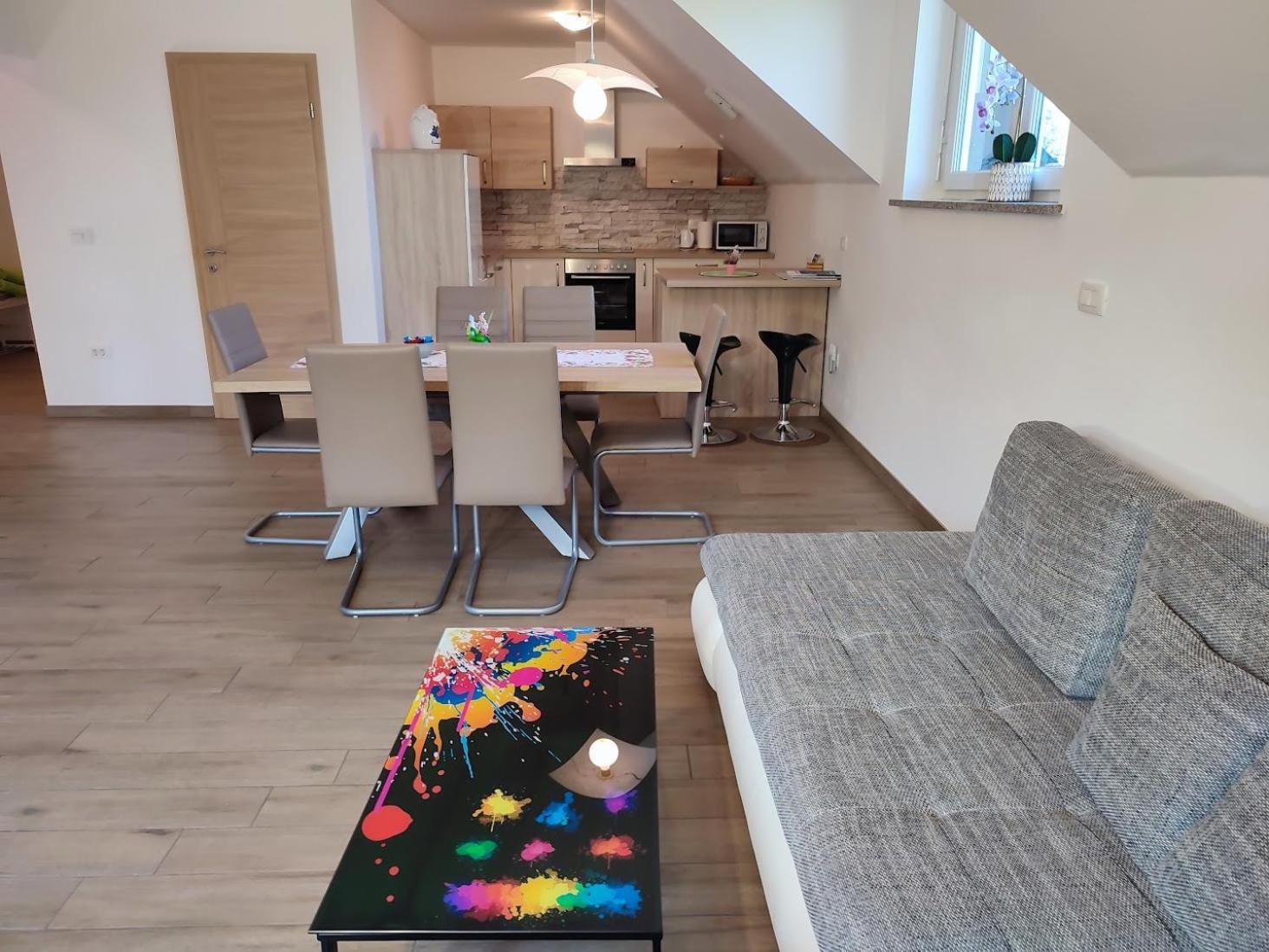 Apartments And Wellness Jelovca Radovljica Bagian luar foto